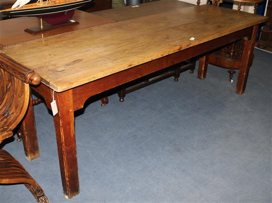 A pine farmhouse table, L.214cm